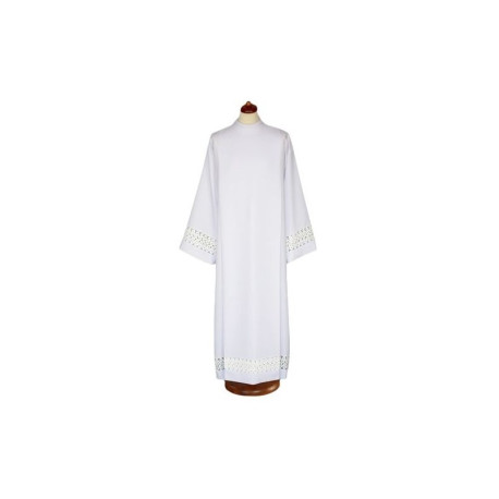 Aube de prêtre avec insertion de coton blanc, guipure (23)