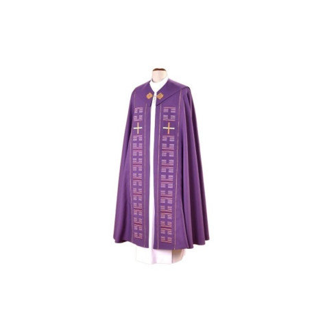 Chape violette brodée (61)