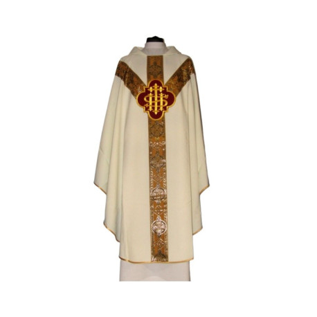 Chasuble semi-gothique avec médaillon (07)