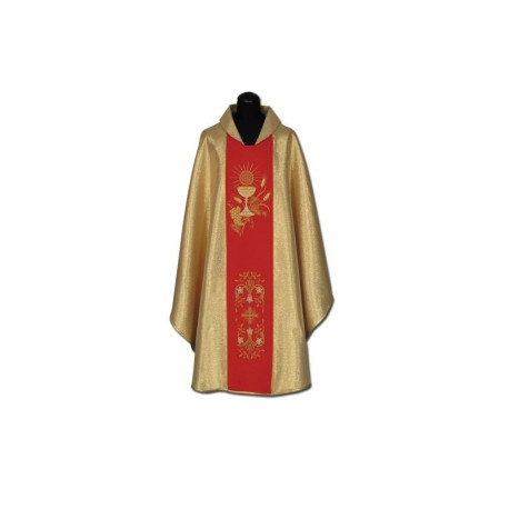 Chasuble brodée d'or (013)