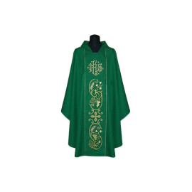 Chasuble richement brodée (782)