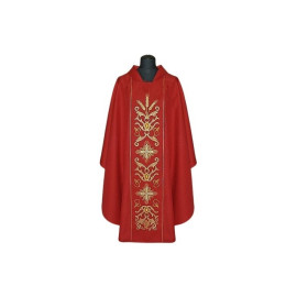 Chasuble richement brodée (783)