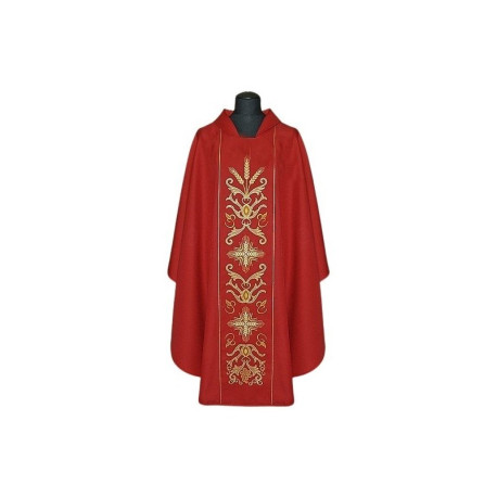 Chasuble richement brodée (783)