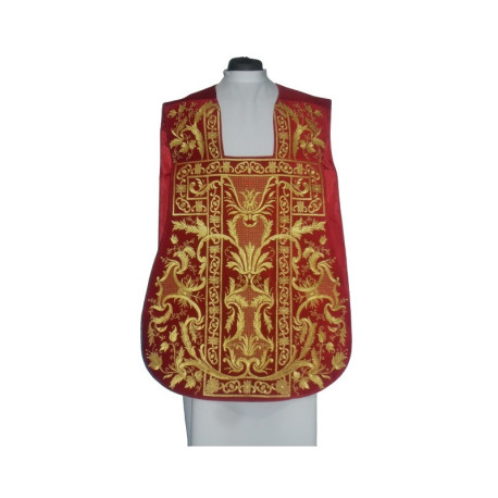 Chasuble romaine motif eucharistique brodé rouge, velours (75)