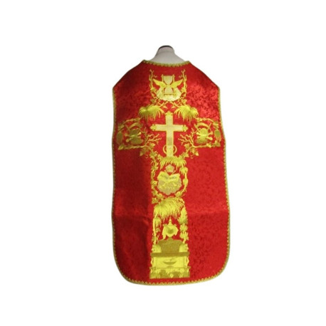Chasuble romaine brodée en rouge, Alpha et Omega (64)