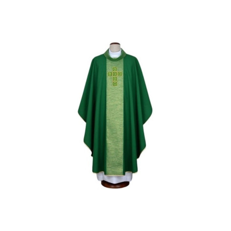 Chasuble brodée verte - pierres décoratives (11)