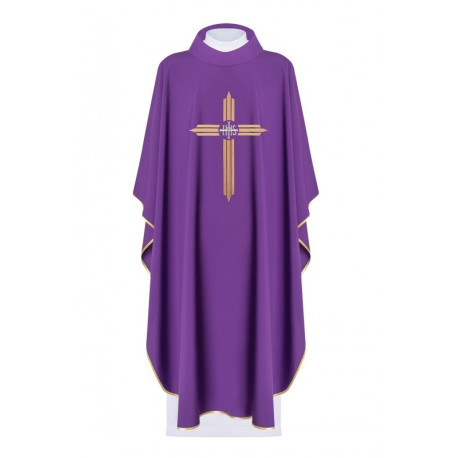 Chasuble brodée d'une croix avec le symbole IHS - violet (H7)
