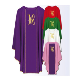 Chasuble brodée sur le devant