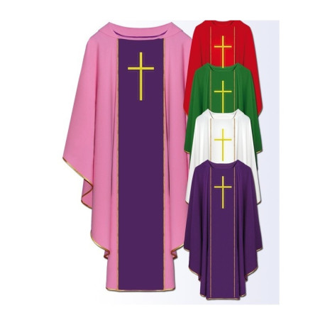 Chasuble brodée sur le devant