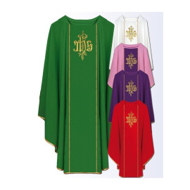 Broderie de la chasuble sur le devant