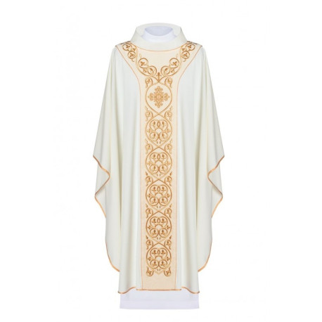 Chasuble décorée de broderies sur velours - écru (H41)