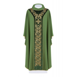 Chasuble décorée de broderies sur velours - vert (H43)