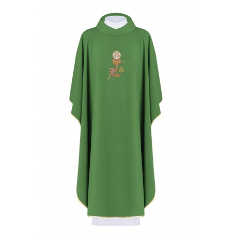 Chasuble brodée avec calice, IHS et raisins - vert (H48).