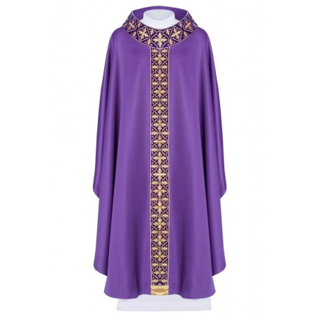 Chasuble brodée avec ceinture étroite et pierres décoratives - violet (H57)