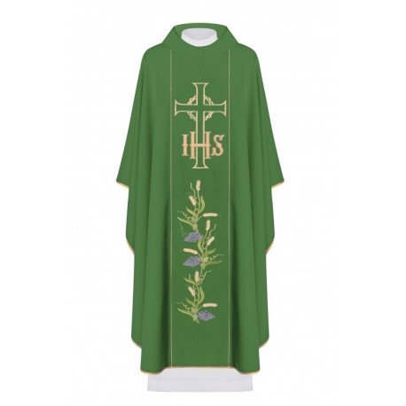 Chasuble brodée avec le symbole de l'IHS, la croix et les raisins - vert (H108)
