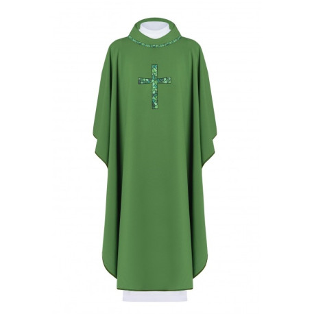 Chasuble brodée du symbole de la croix - vert (H120)