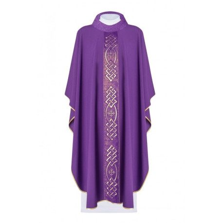 Chasuble richement brodée - violet (H157)