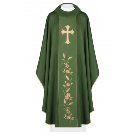 Chasuble brodée d'une croix et d'oreilles - vert (H183)