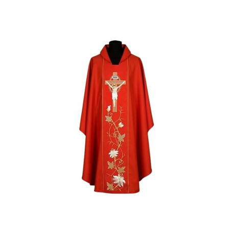Chasuble brodée Jésus crucifié