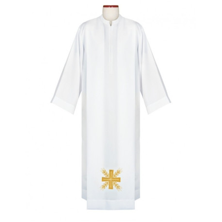 Aube de prêtre avec croix brodée en or