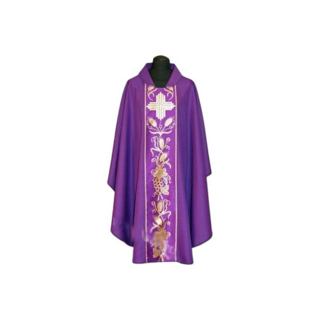 Chasuble brodée (28A)