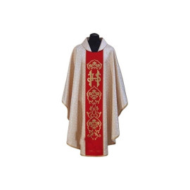 Chasuble brodée en or (39A)
