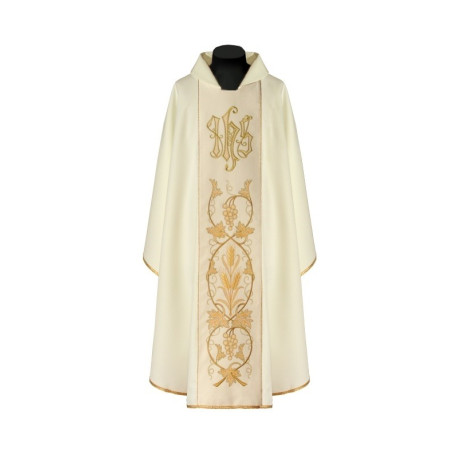 Chasuble richement brodée (86A)