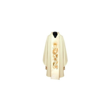 Chasuble richement brodée (88A)