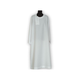 Aube d'un prêtre franciscain